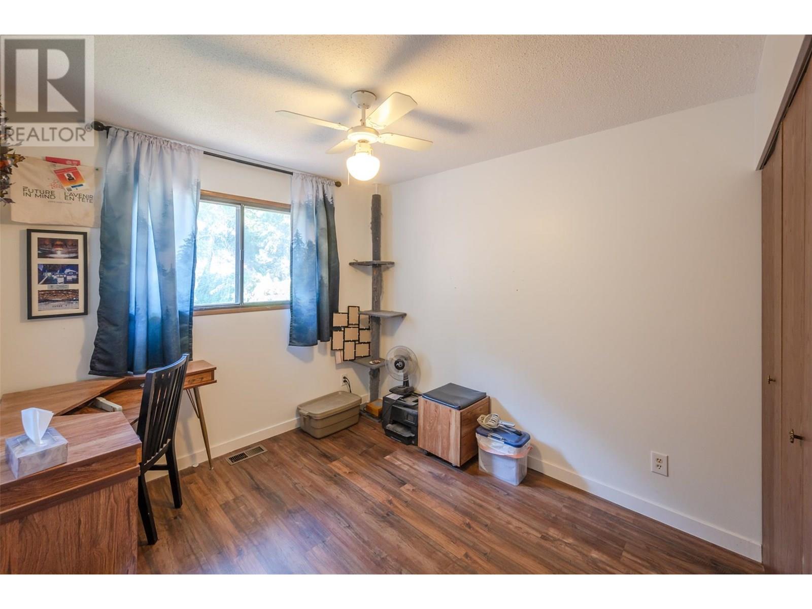 546 Balsam Avenue, Penticton