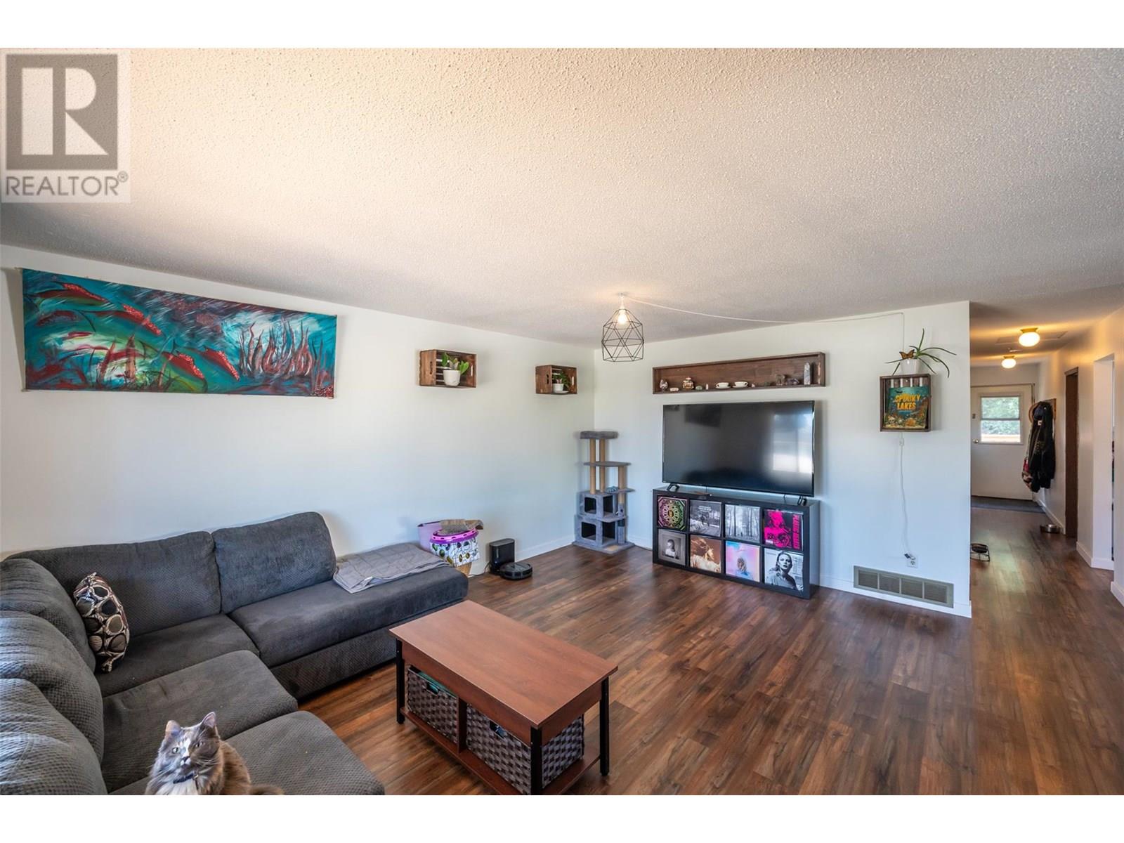 546 Balsam Avenue, Penticton