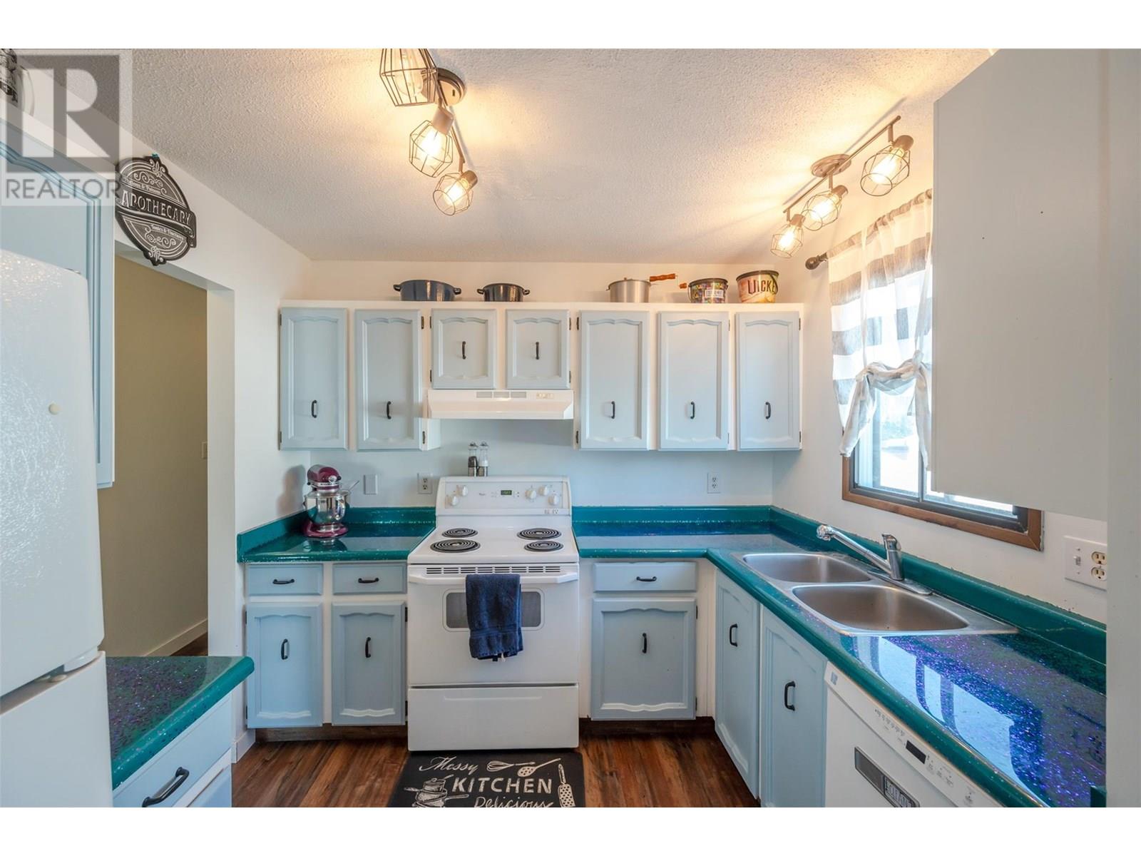 546 Balsam Avenue, Penticton
