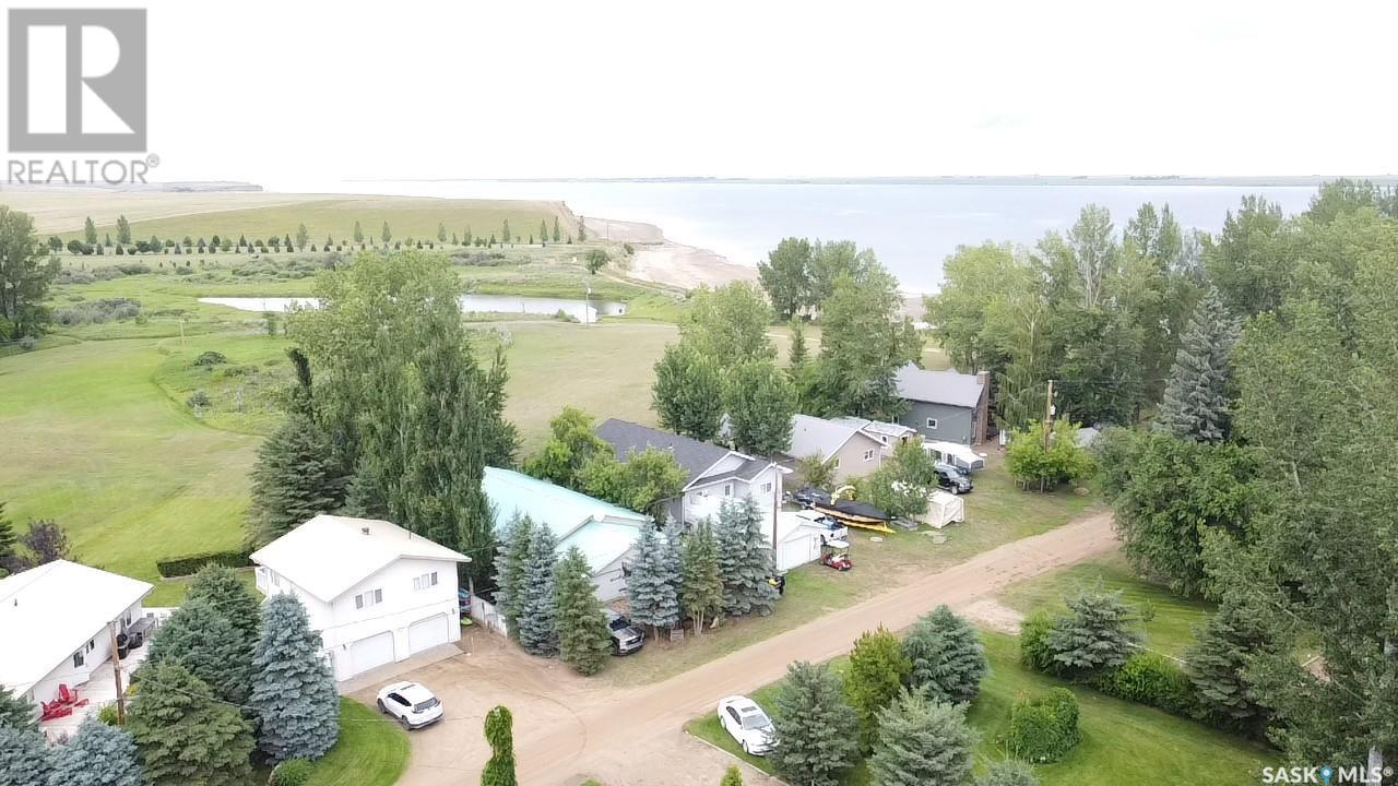 Photo 39 of 219 Sovereign Crescent, Coteau Beach SK