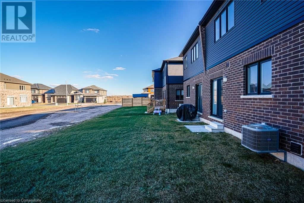 Photo 26 of 26 Bentgrass Drive, Welland ON