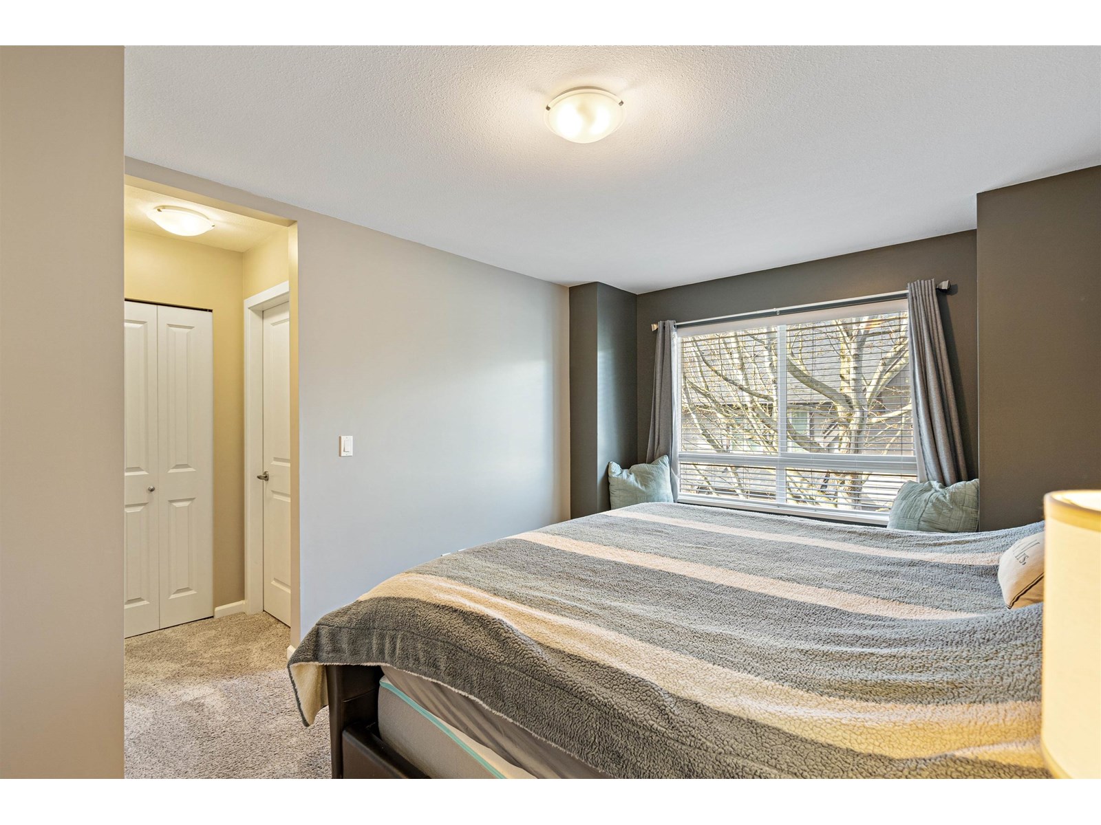 Photo 17 of 129 18777 68 A Avenue, Surrey BC
