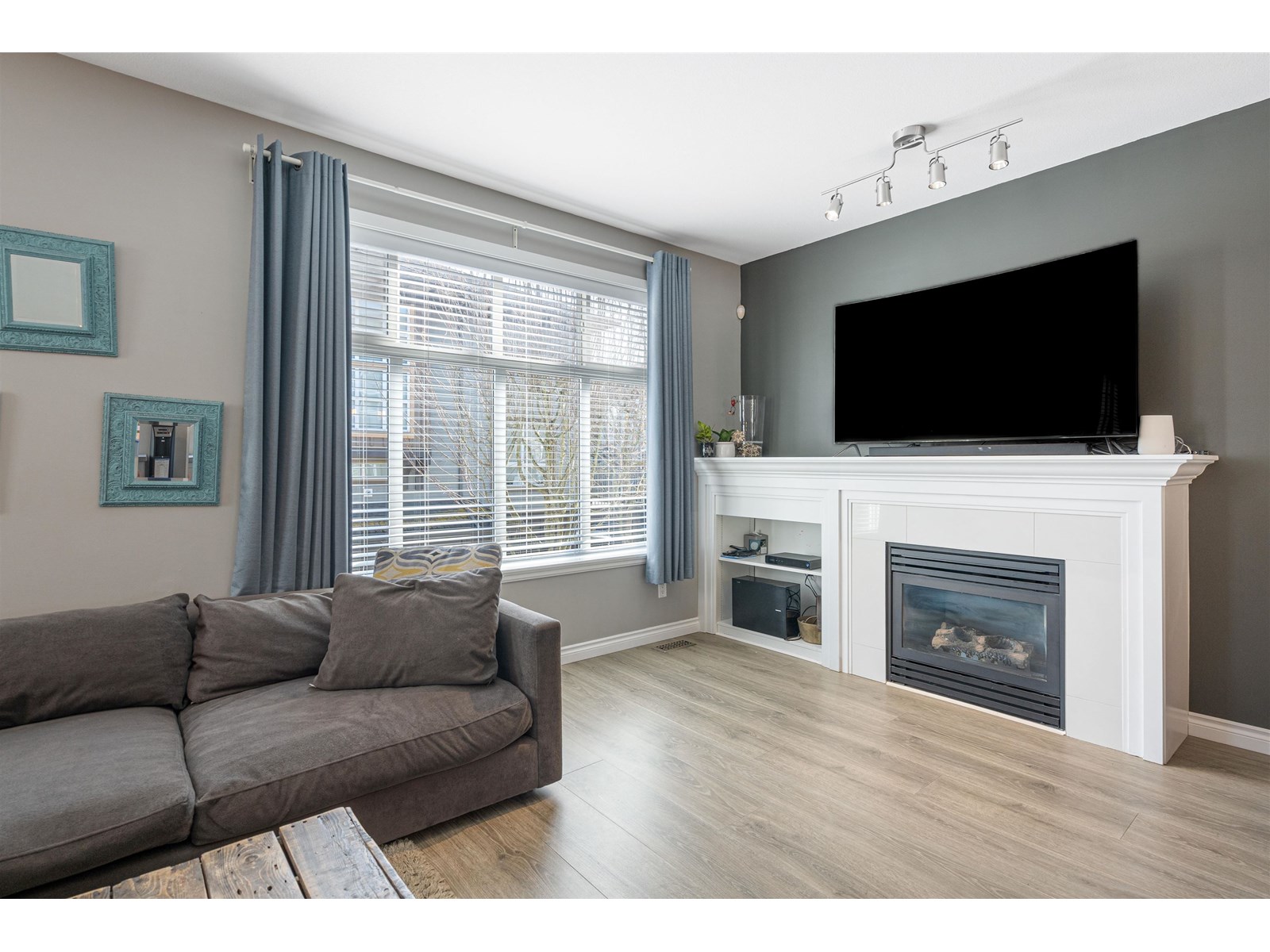Photo 13 of 129 18777 68 A Avenue, Surrey BC