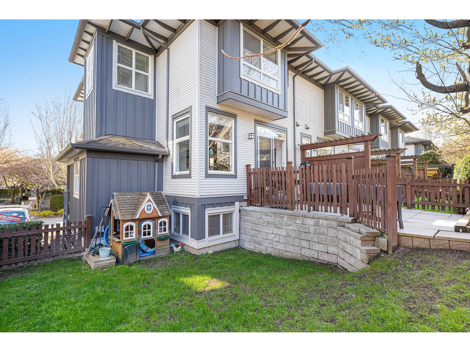 Photo 9 of 129 18777 68 A Avenue, Surrey BC