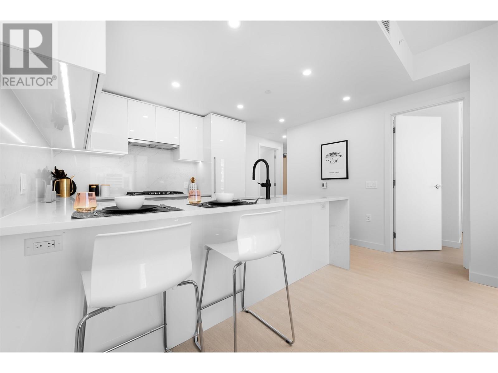 Photo 7 of 1409 5987 Wilson Avenue, Burnaby BC