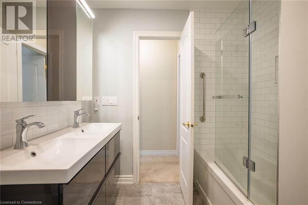 Photo 20 of 1050 Grand Boulevard Unit 11, Oakville ON