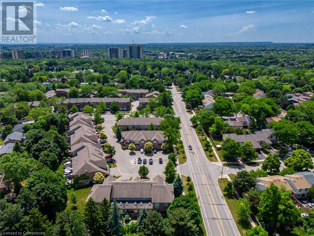 Photo 39 of 1050 Grand Boulevard Unit 11, Oakville ON