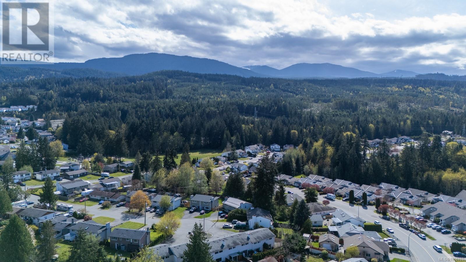 1208 Cloke Rd, Ladysmith