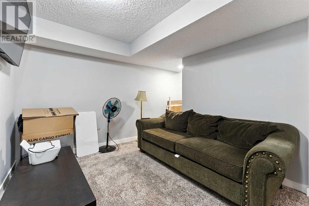 Single Family House Bungalow for Sale in  Whitman Place NE Whitehorn Calgary 