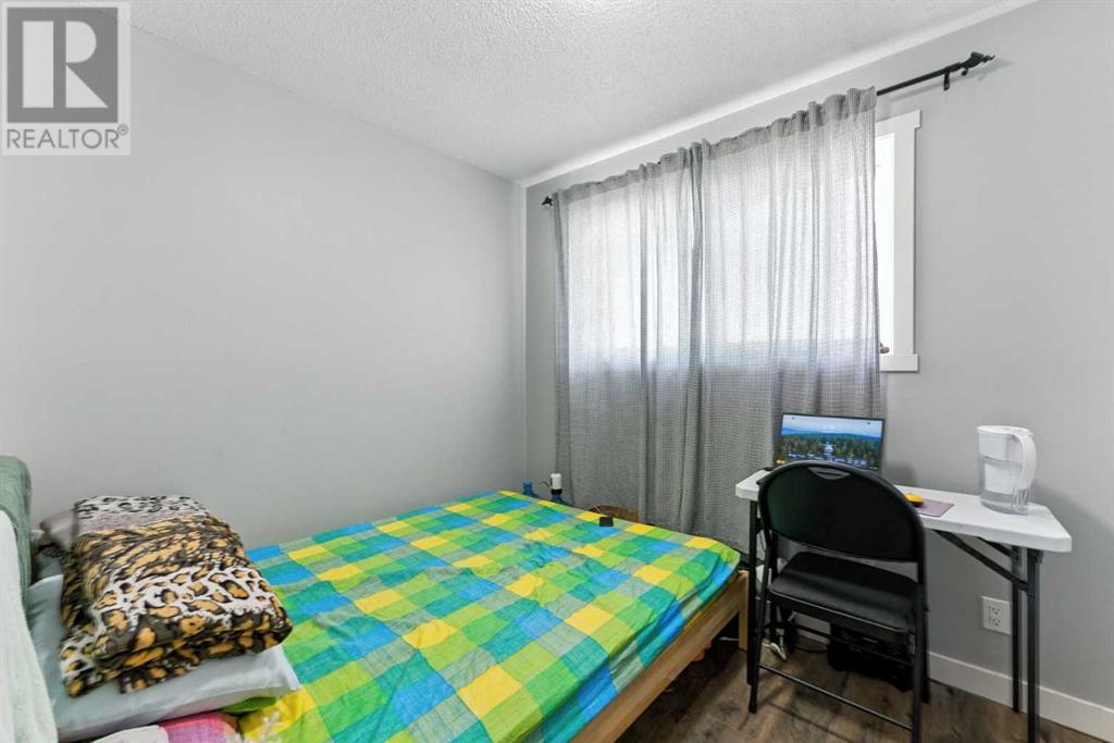 Single Family House Bungalow for Sale in  Whitman Place NE Whitehorn Calgary 