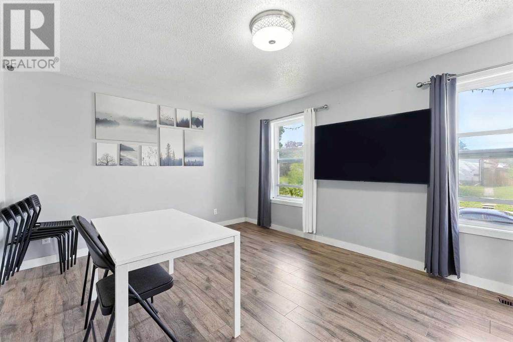 Single Family House Bungalow for Sale in  Whitman Place NE Whitehorn Calgary 