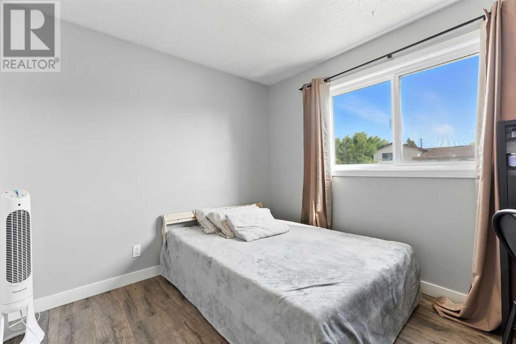 Single Family House Bungalow for Sale in  Whitman Place NE Whitehorn Calgary 