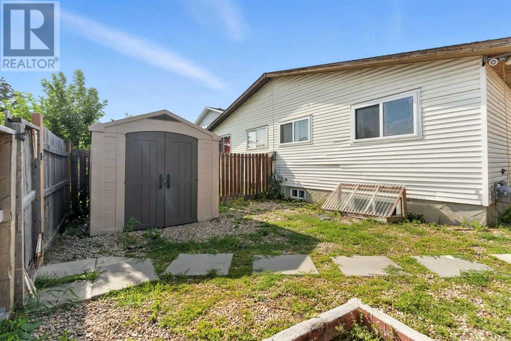 Single Family House Bungalow for Sale in  Whitman Place NE Whitehorn Calgary 