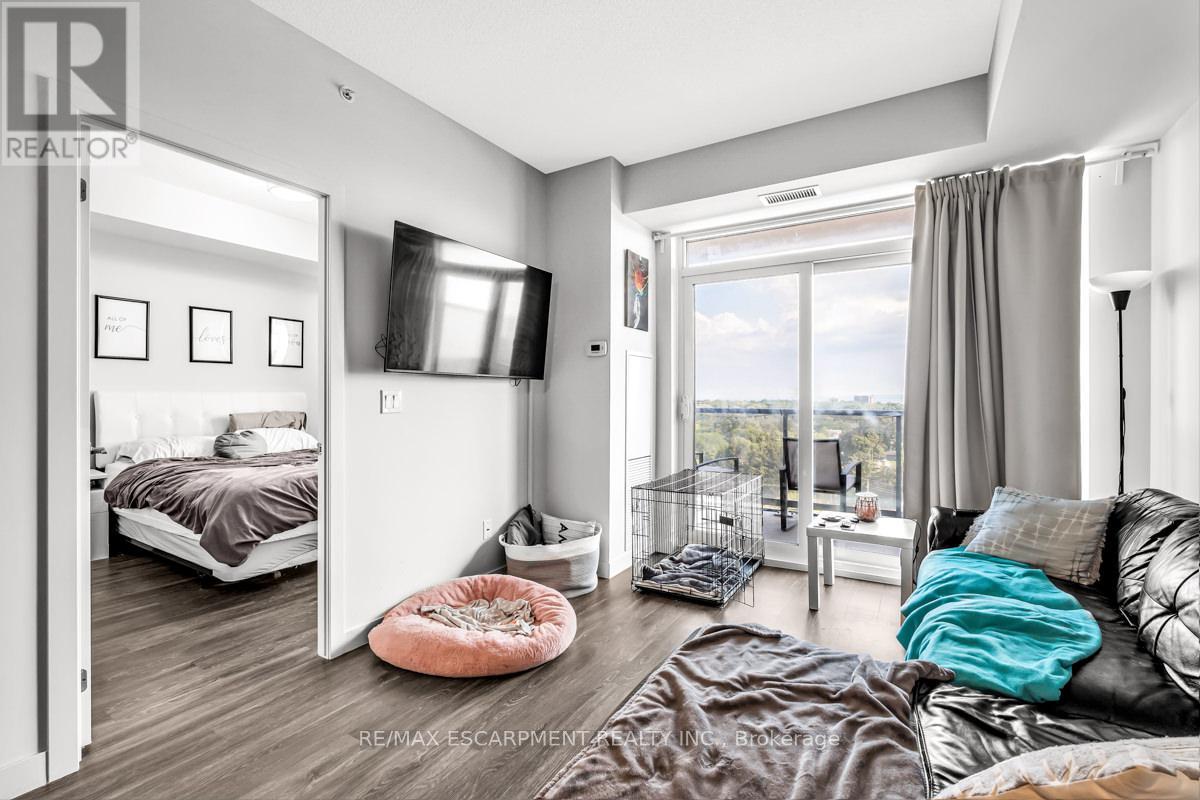 Photo 12 of 1005 2093 Fairview Street, Burlington ON