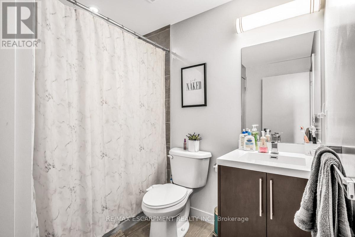 Photo 15 of 1005 2093 Fairview Street, Burlington ON