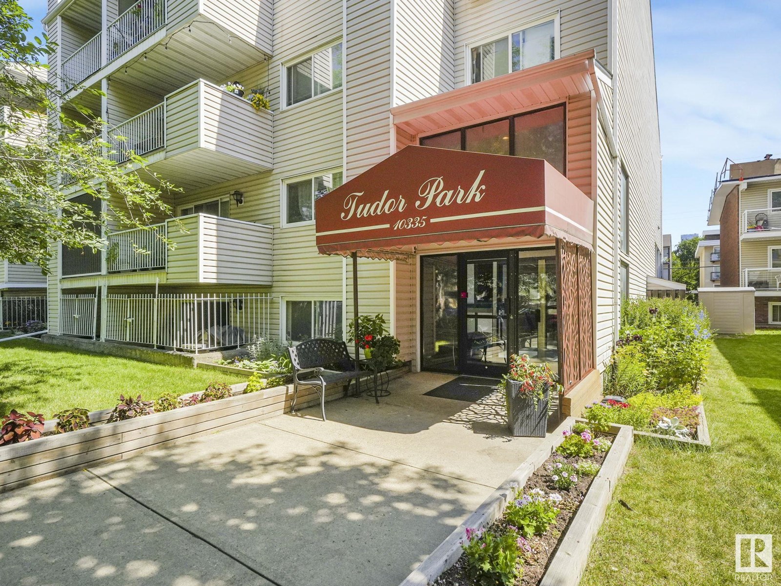 Photo 21 of 402 10335 118 St Nw, Edmonton AB