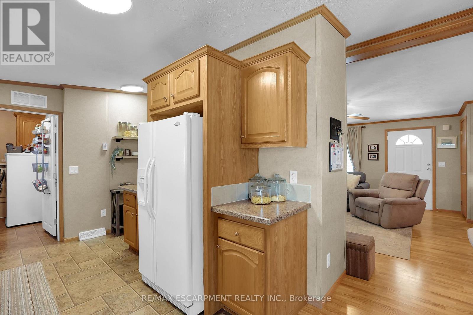 Photo 18 of 280 3033 Townline Road, Fort Erie ON