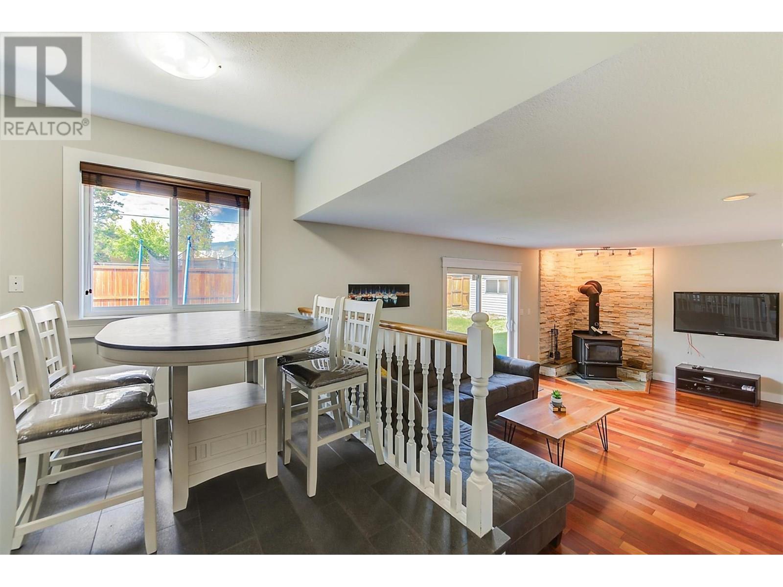  3236 Stonegate Court, West Kelowna