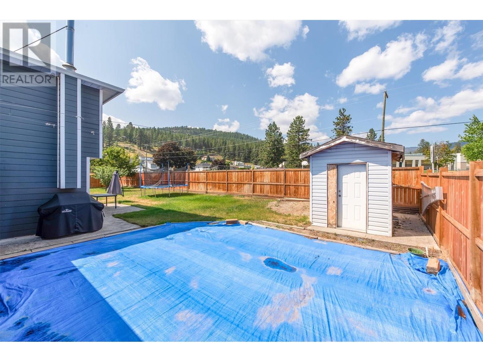 3236 Stonegate Court, West Kelowna