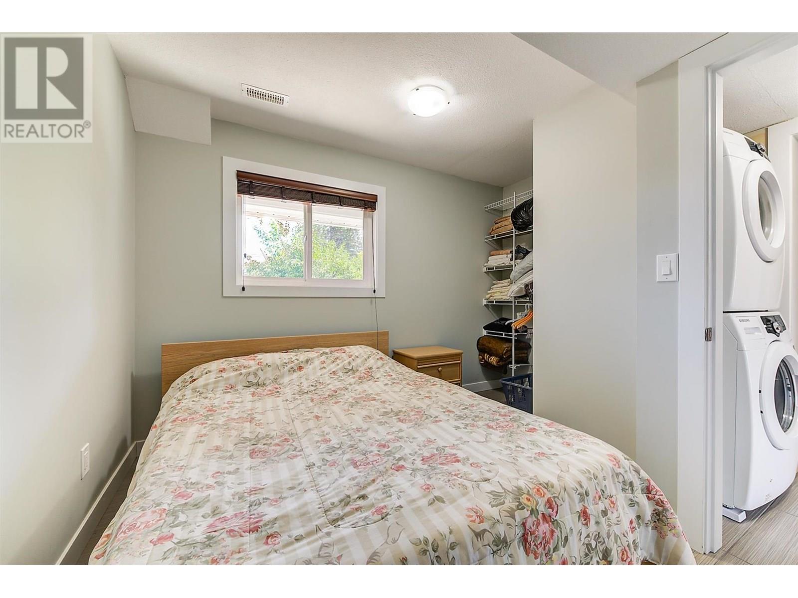  3236 Stonegate Court, West Kelowna
