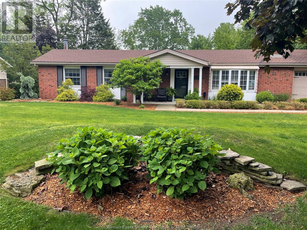 Photo 20 of 3049 Rowley Park Drive, Kingsville ON