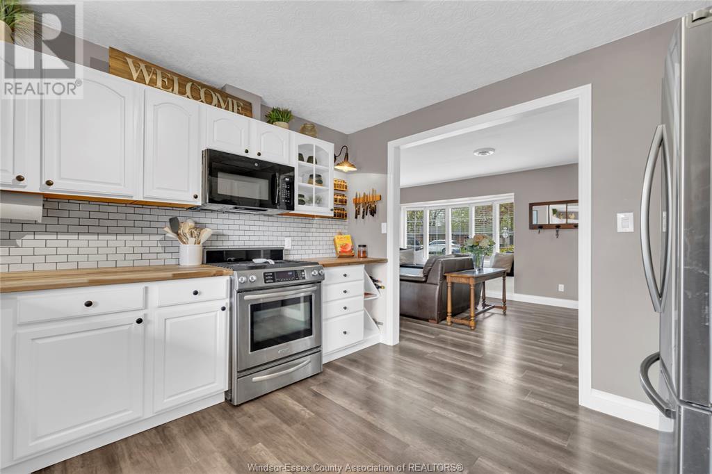 Photo 17 of 3049 Rowley Park Drive, Kingsville ON