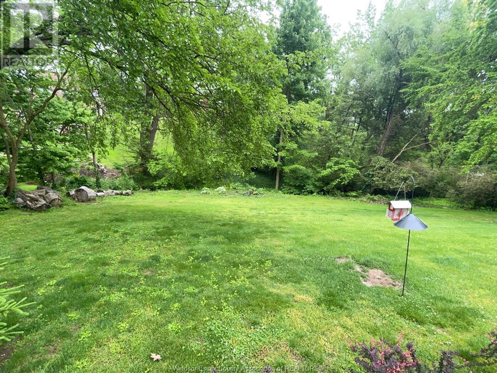 Photo 18 of 3049 Rowley Park Drive, Kingsville ON