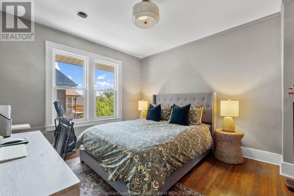 Photo 26 of 539 Hall Avenue, Windsor ON