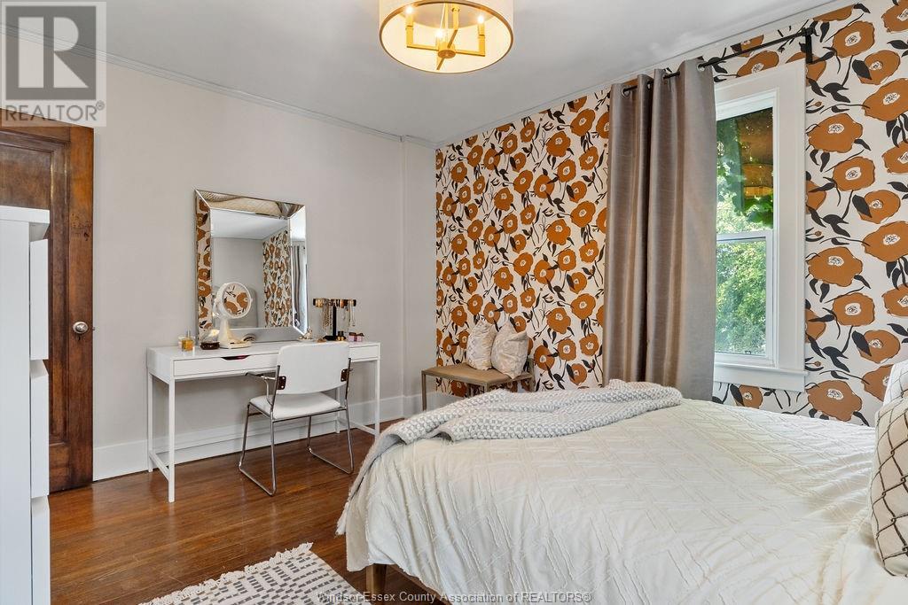 Photo 19 of 539 Hall Avenue, Windsor ON