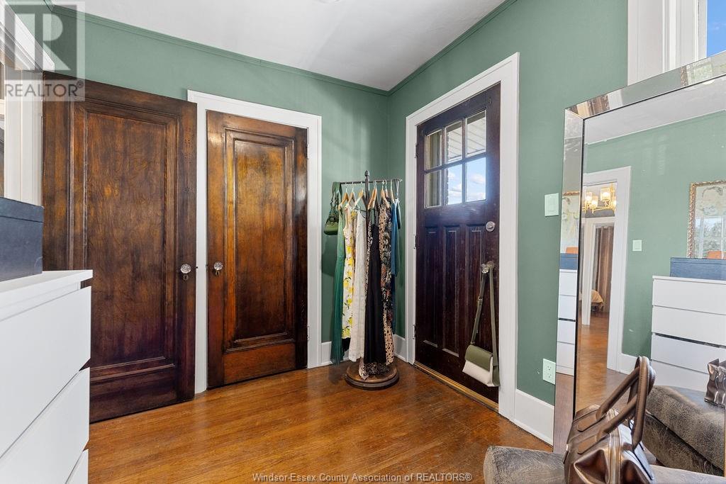 Photo 27 of 539 Hall Avenue, Windsor ON
