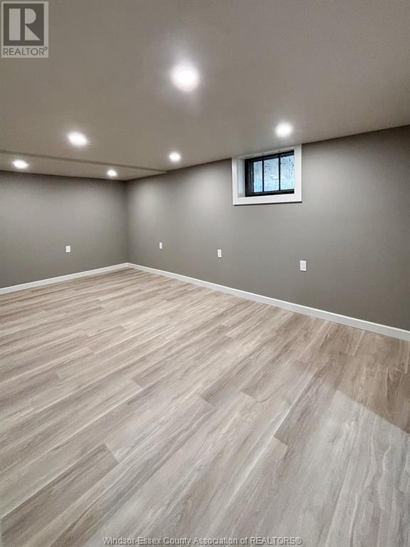 Photo 34 of 539 Hall Avenue, Windsor ON