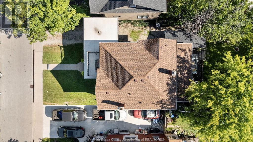 Photo 16 of 539 Hall Avenue, Windsor ON