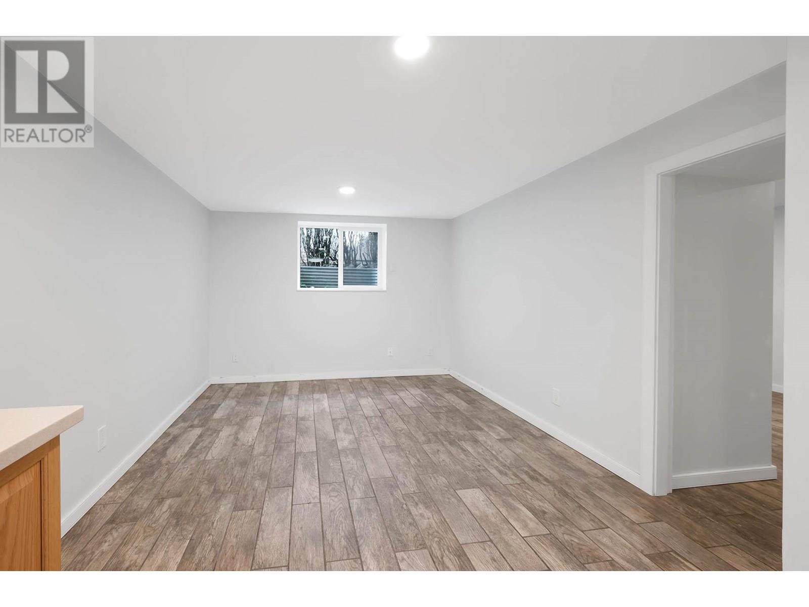 Photo 30 of 925 Fraser Street, Kamloops BC