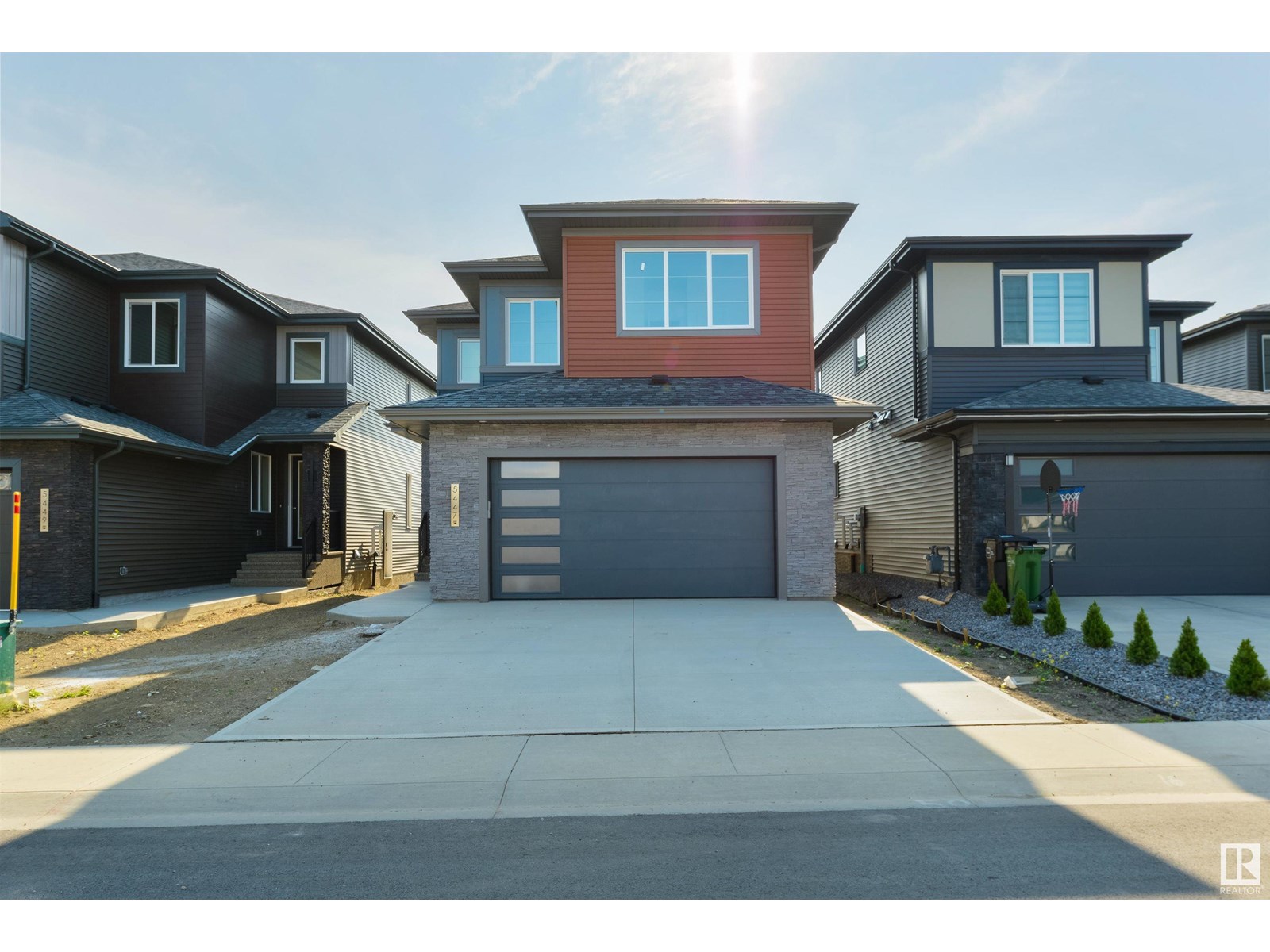 Photo 2 of 5447 Kootook Rd Sw, Edmonton AB