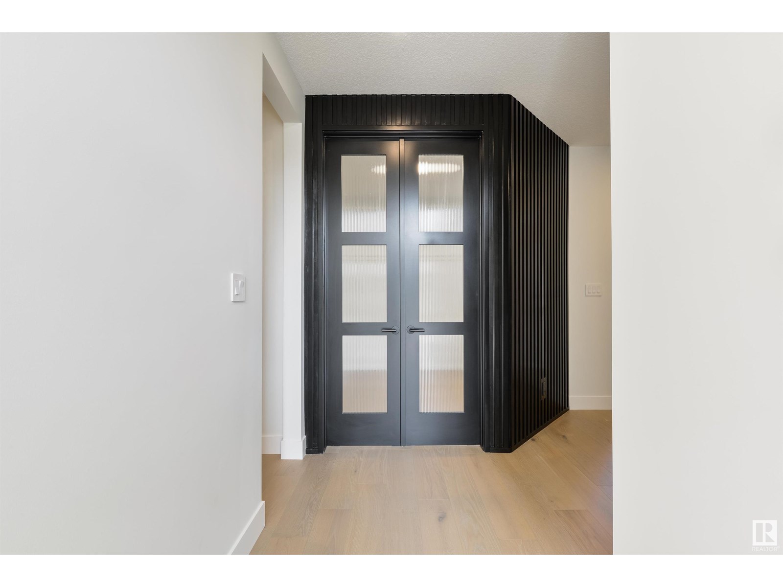 Photo 7 of 5447 Kootook Rd Sw, Edmonton AB
