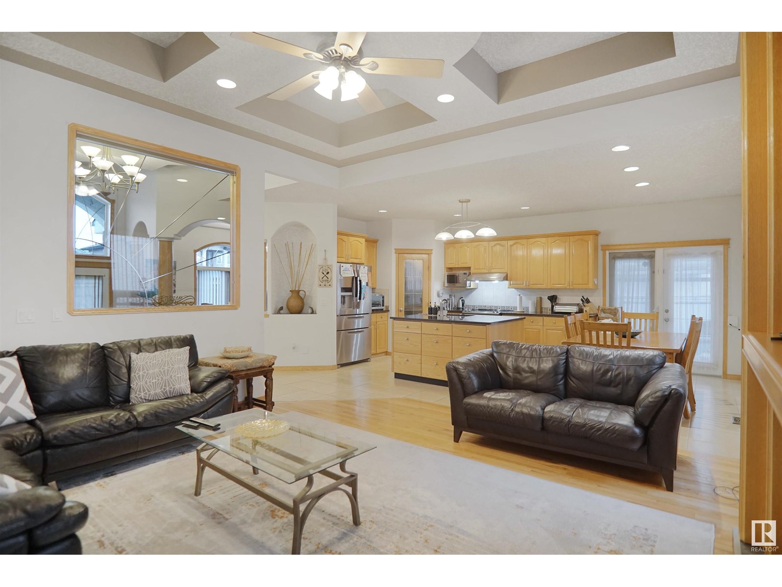 Photo 20 of 16206 70 St Nw, Edmonton AB