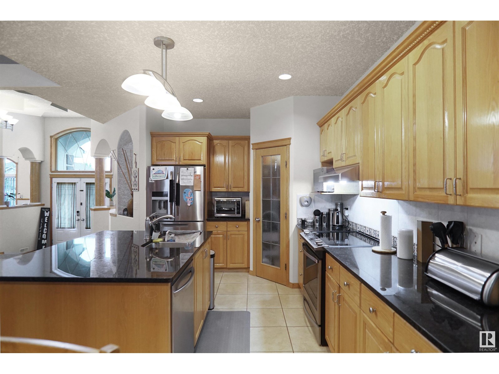 Photo 14 of 16206 70 St Nw, Edmonton AB