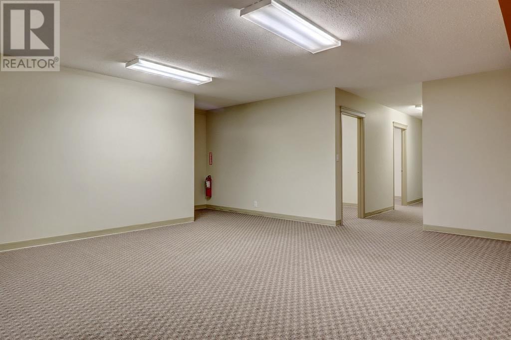 Photo 16 of 109 8715 109 Street, Grande Prairie AB