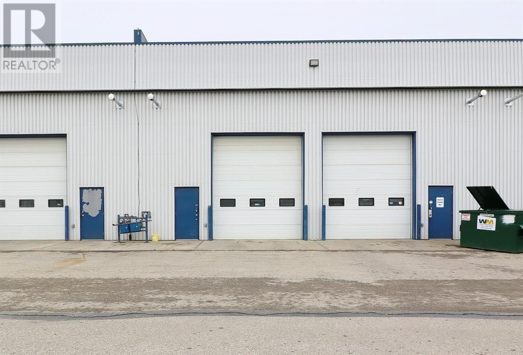 Photo 3 of 109 8715 109 Street, Grande Prairie AB