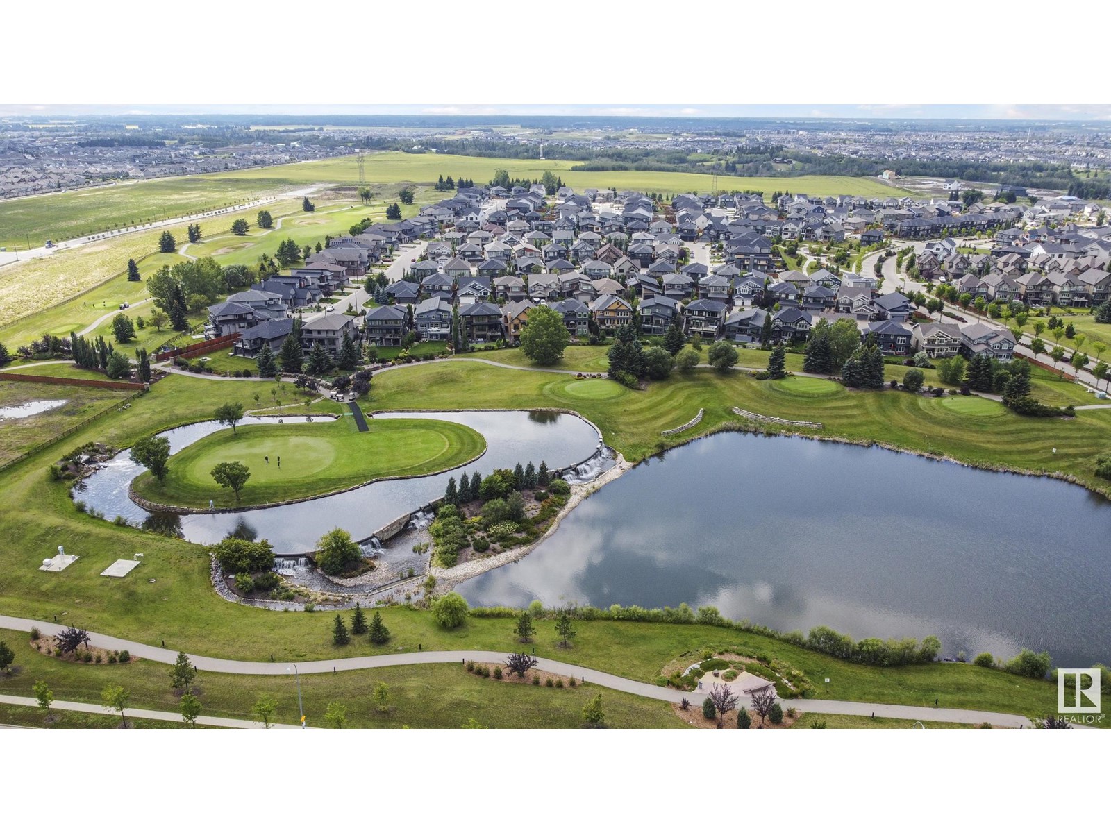 Photo 6 of 1120 Hainstock Green Gr Sw, Edmonton AB