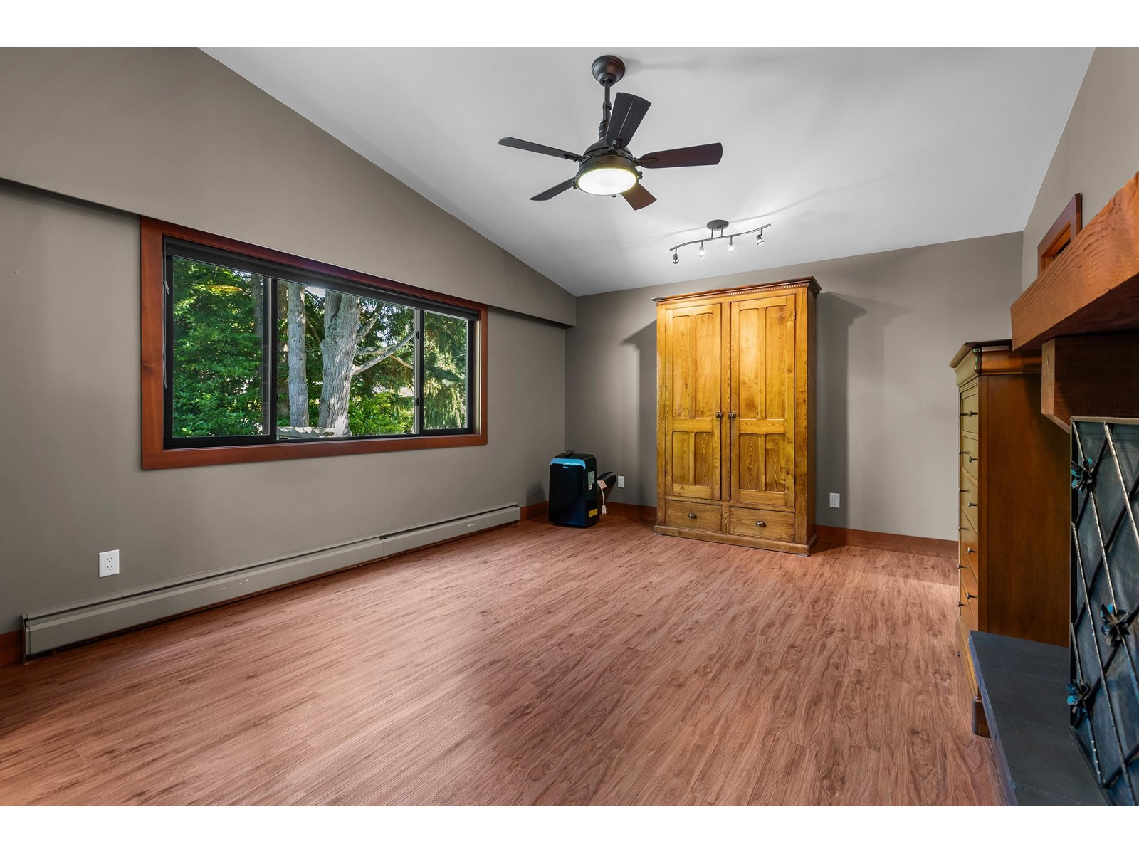 Photo 21 of 2314 124 Street, Surrey BC