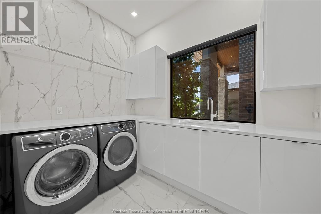 Photo 8 of 11 Destiny Drive, Leamington ON