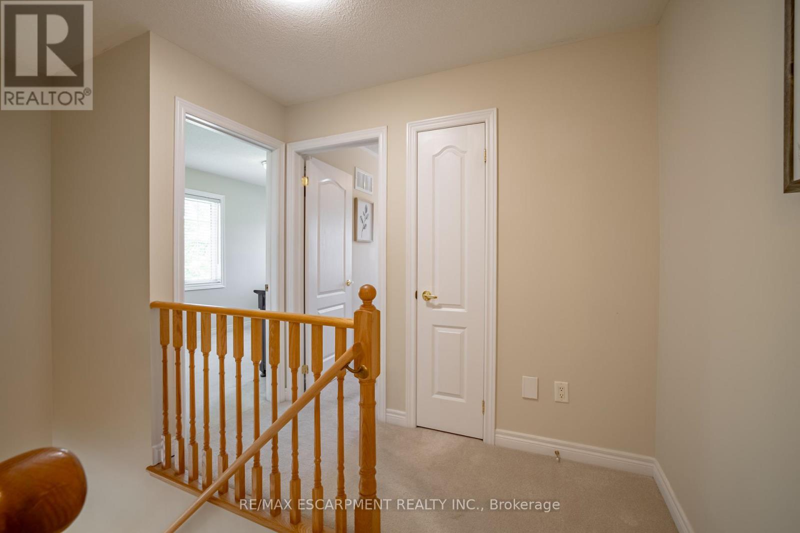 Photo 15 of 11 1050 Grand Boulevard, Oakville ON