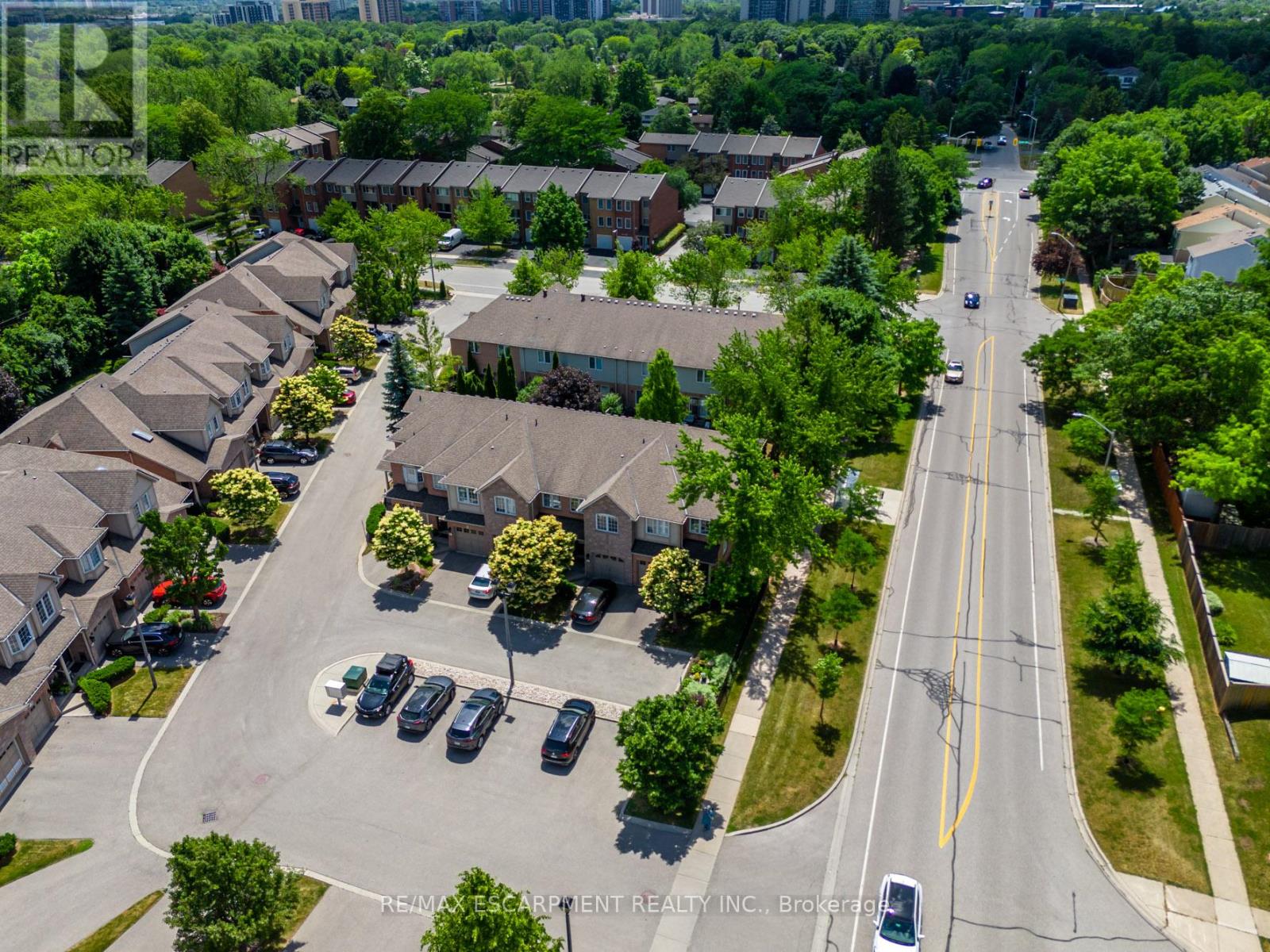 Photo 37 of 11 1050 Grand Boulevard, Oakville ON