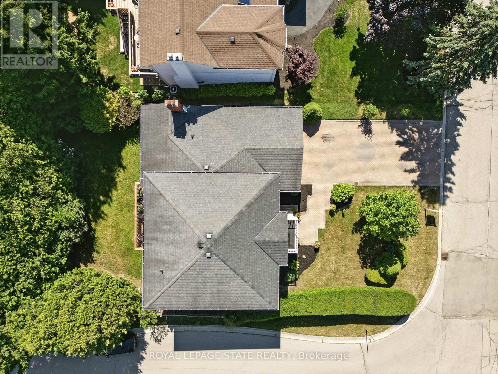Photo 12 of 286 Lloyminn Avenue, Hamilton ON