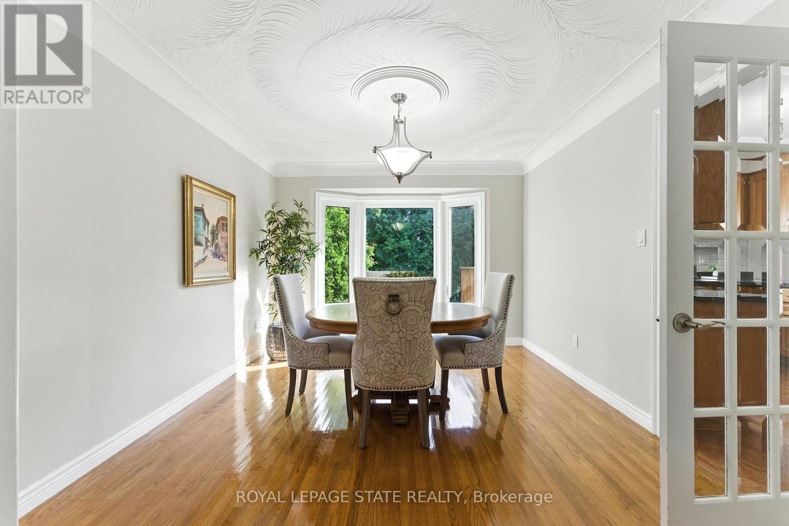 Photo 10 of 286 Lloyminn Avenue, Hamilton ON