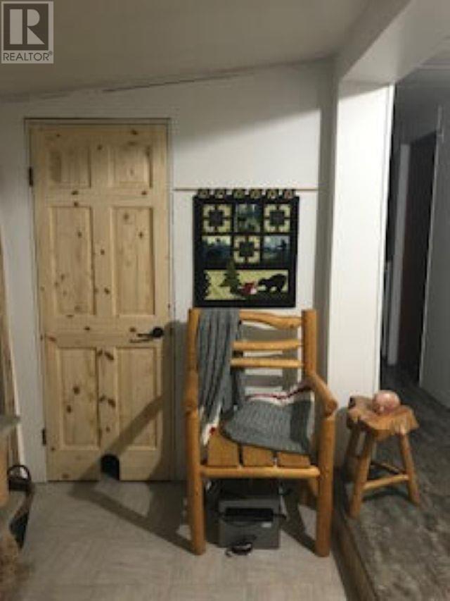 1460 7TH AVENUE, Valemount