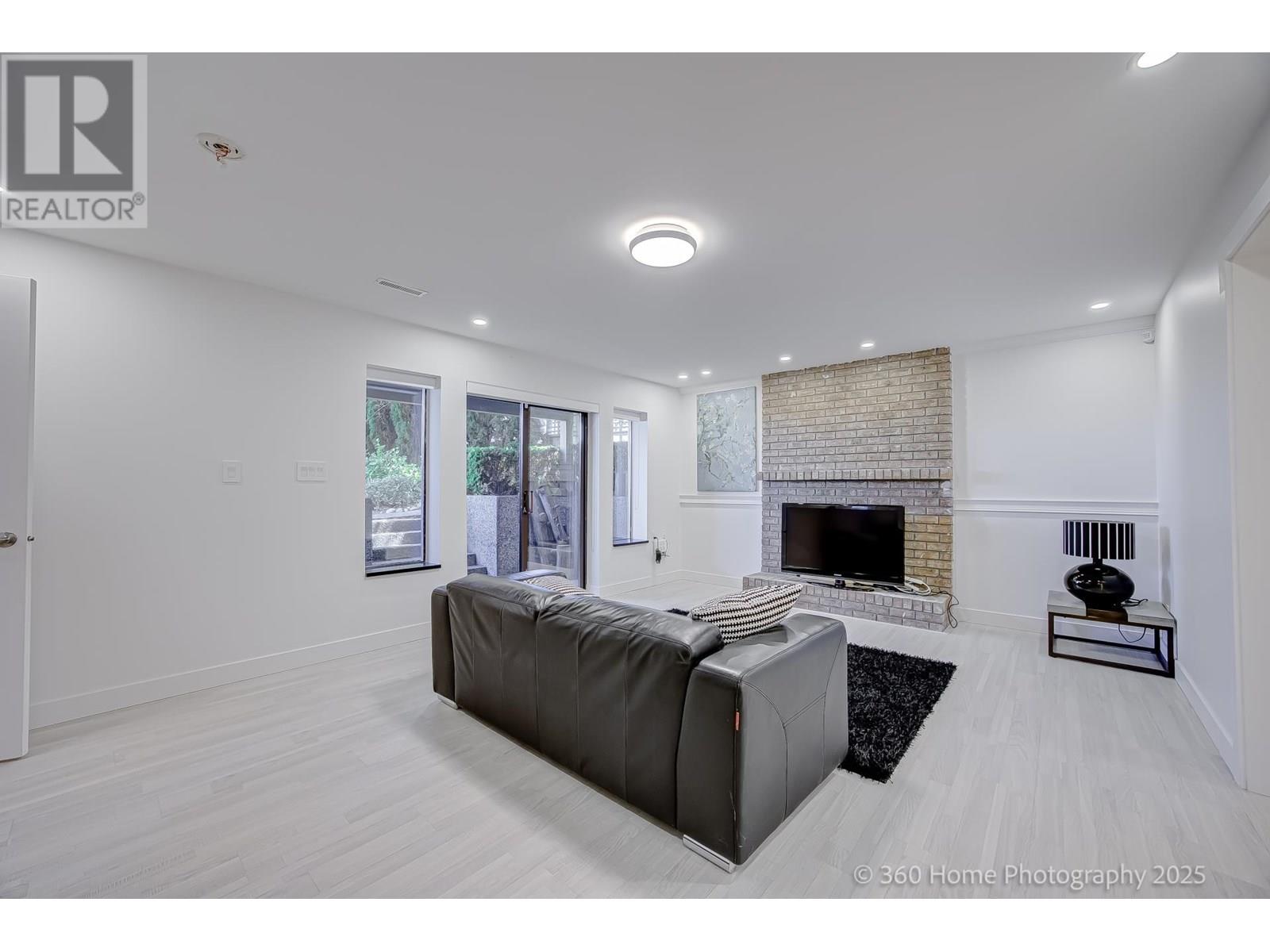 Photo 5 of 314 Rosehill Wynd, Delta BC