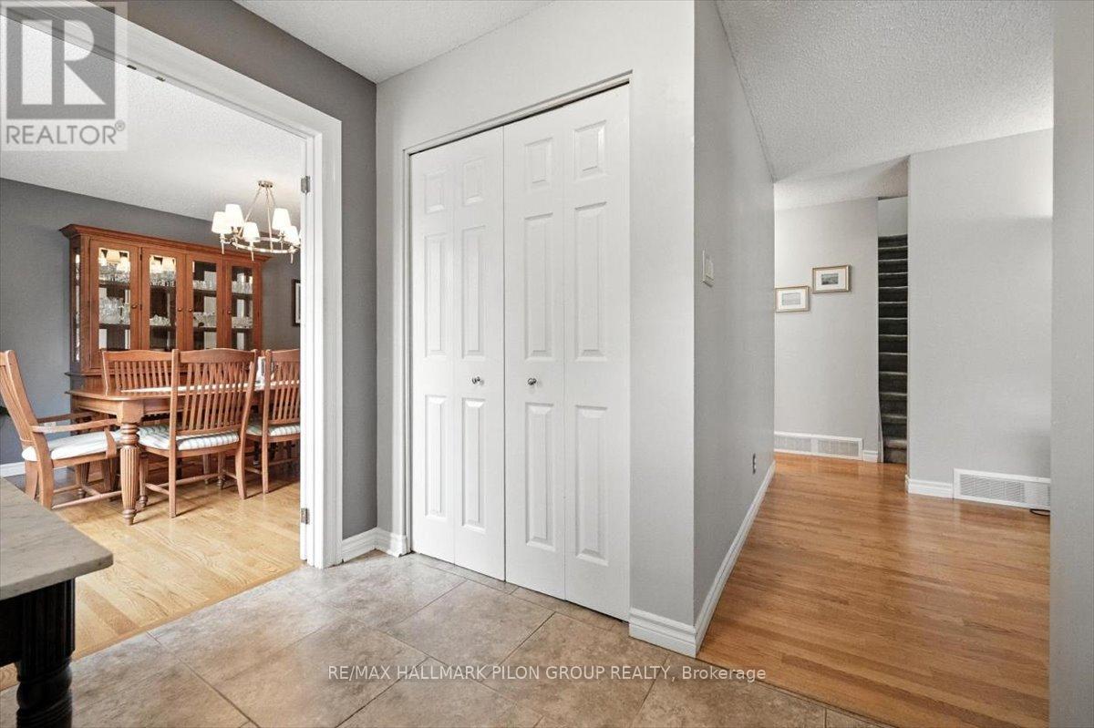 Photo 23 of 3351 Chilliwack Way, Ottawa ON