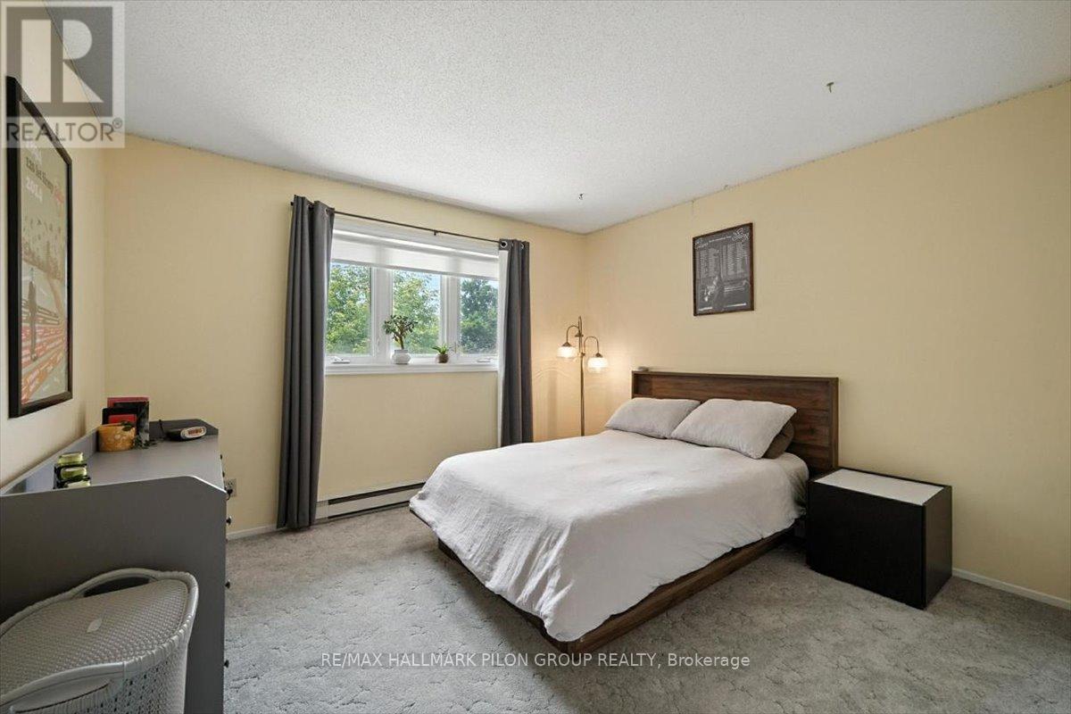 Photo 17 of 3351 Chilliwack Way, Ottawa ON